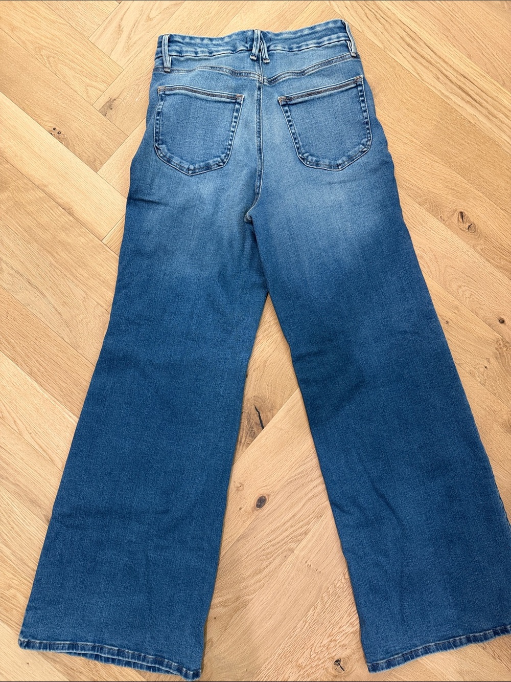 Good American Wide-Leg Palazzo Jeans in Medium Blue Denim - Picture 3 of 3